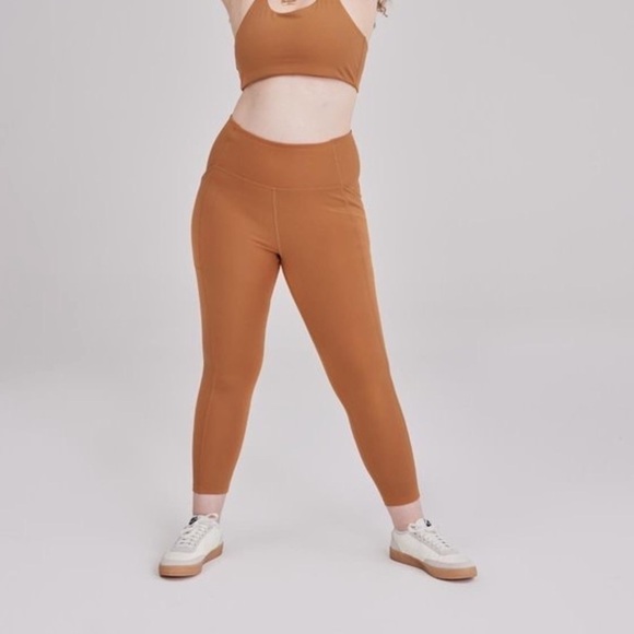 Girlfriend Collective High Rise Compressive Leggings in Twig Sz M - Picture 1 of 7